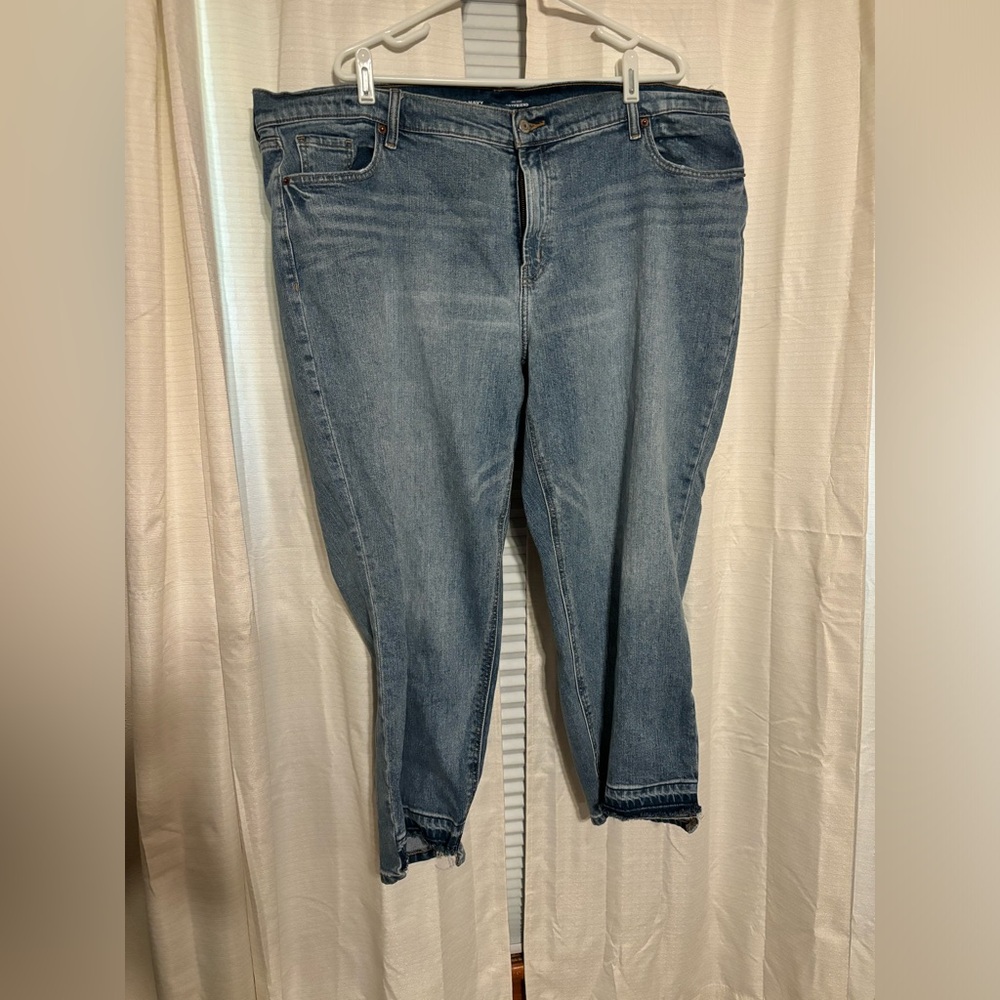 Old Navy Ankle Crop